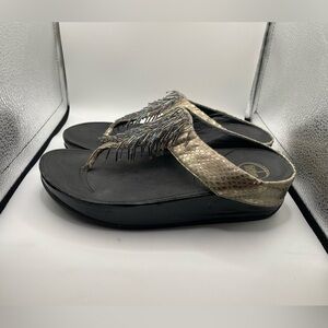 Fitflop Cha Cha beaded Women's Sandals in Black and Gold size 8